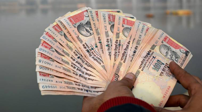 Rs. 500, Rs. 1000 currency banned from today midnight – “Surgical Strike” on “Black Money”