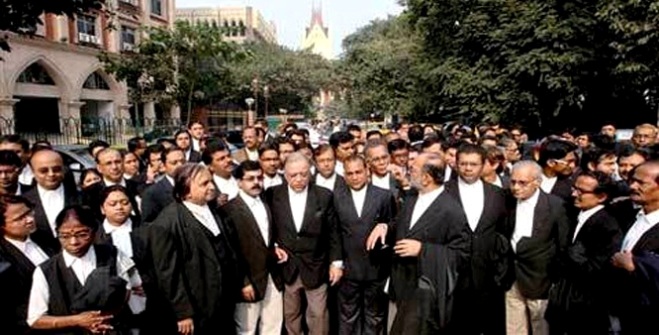 More than 15 Lakh lawyers were on strike, No work in Courts
