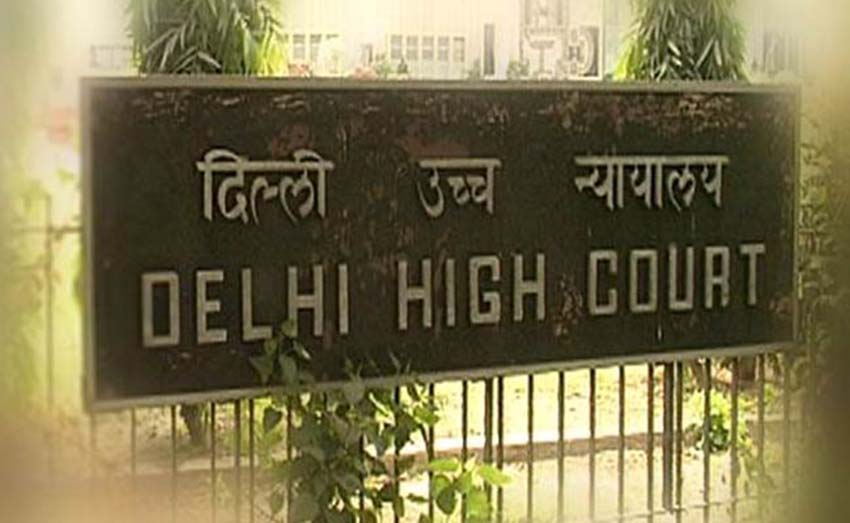 Delhi High Court suspended two judges in corruption charges